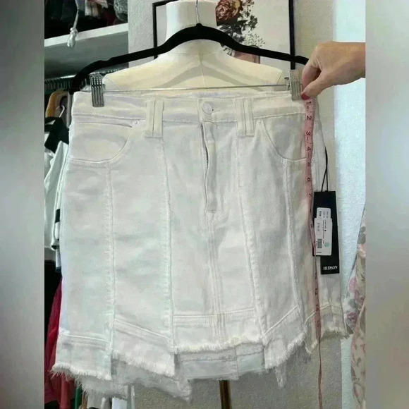 NWT Hudson white weekend step hem denim mini skirt SZ 28 - Picture 7 of 11